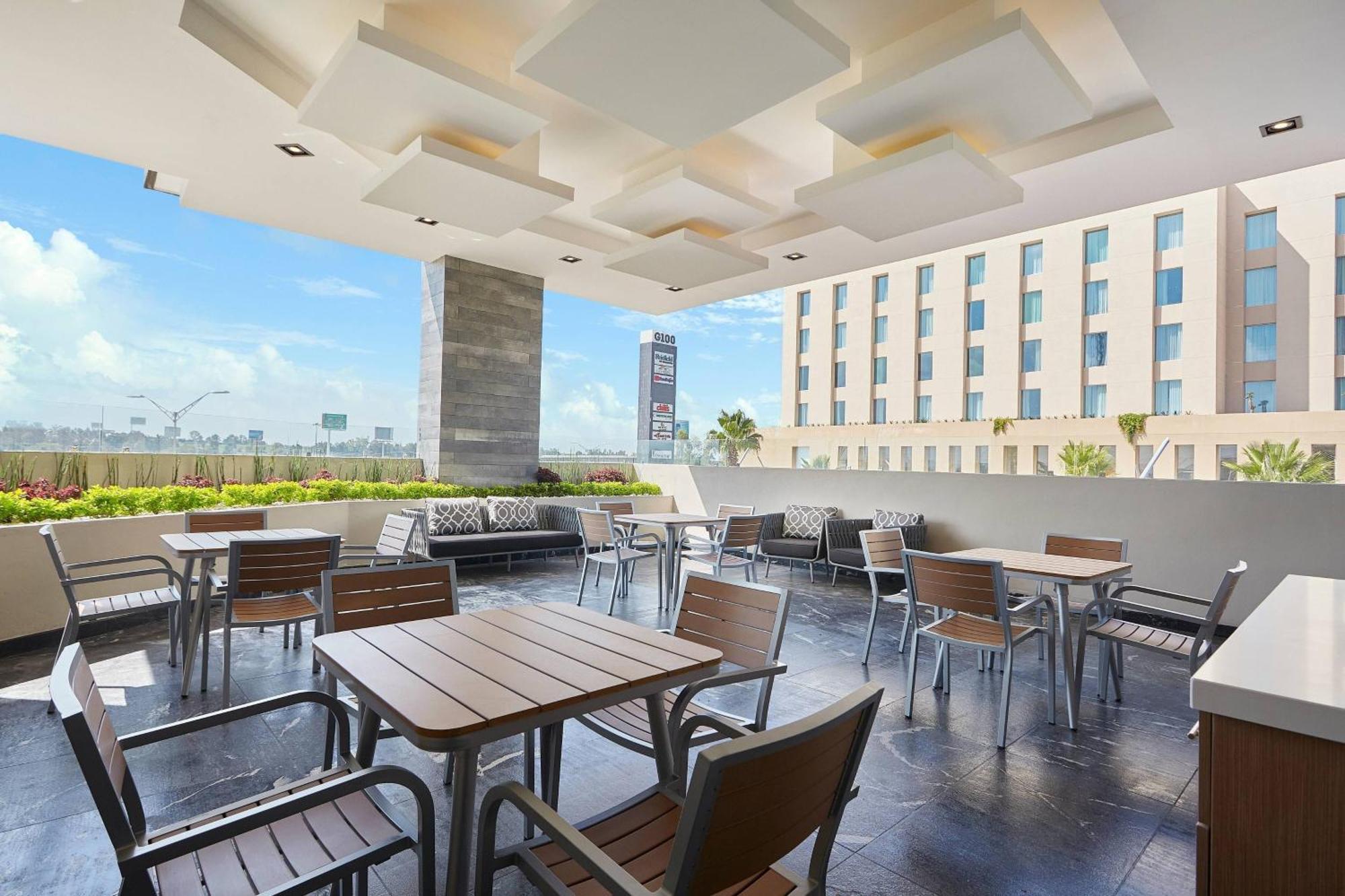 Fairfield Inn & Suites Silao Guanajuato Airport Exterior foto