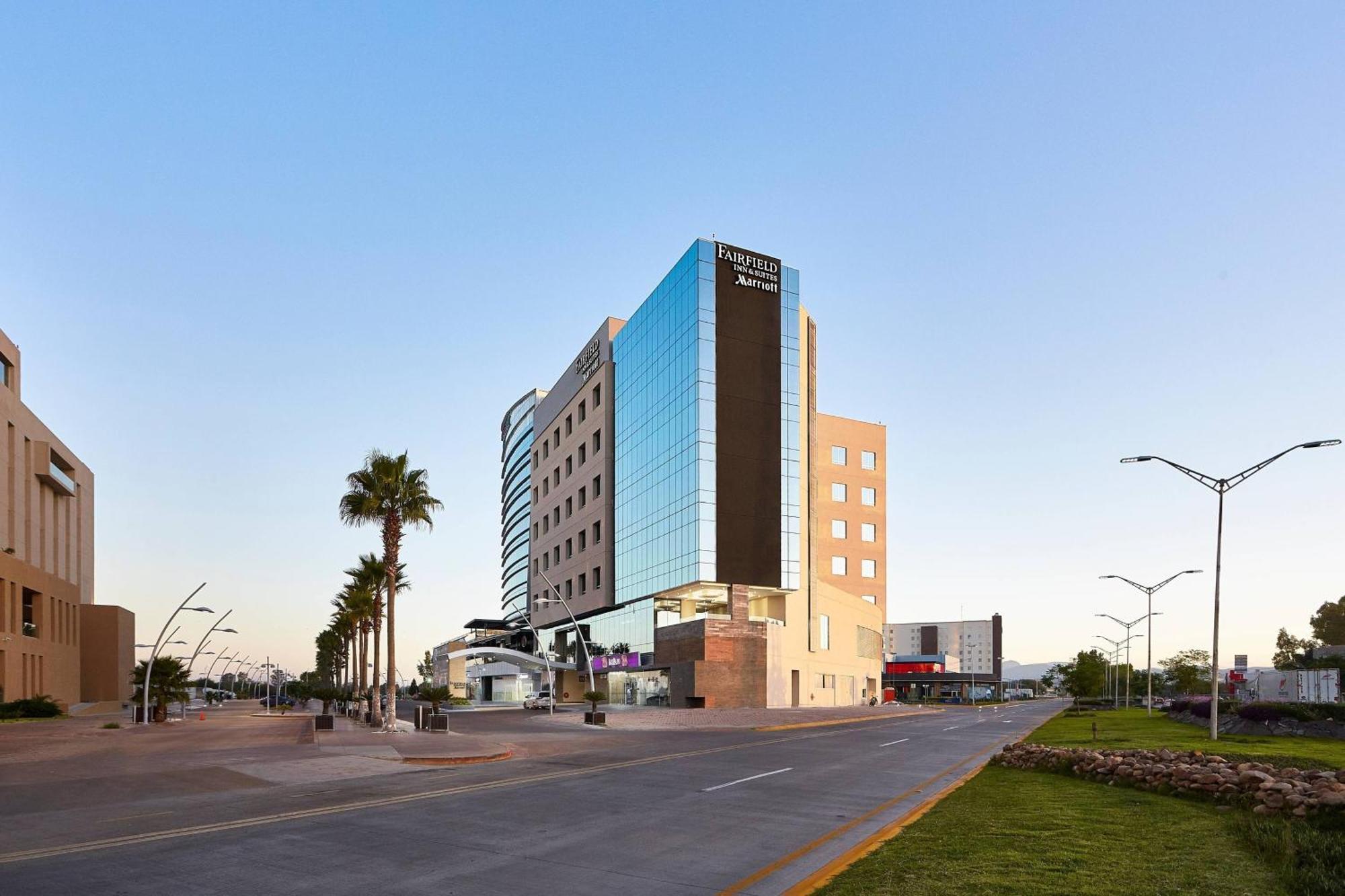 Fairfield Inn & Suites Silao Guanajuato Airport Exterior foto
